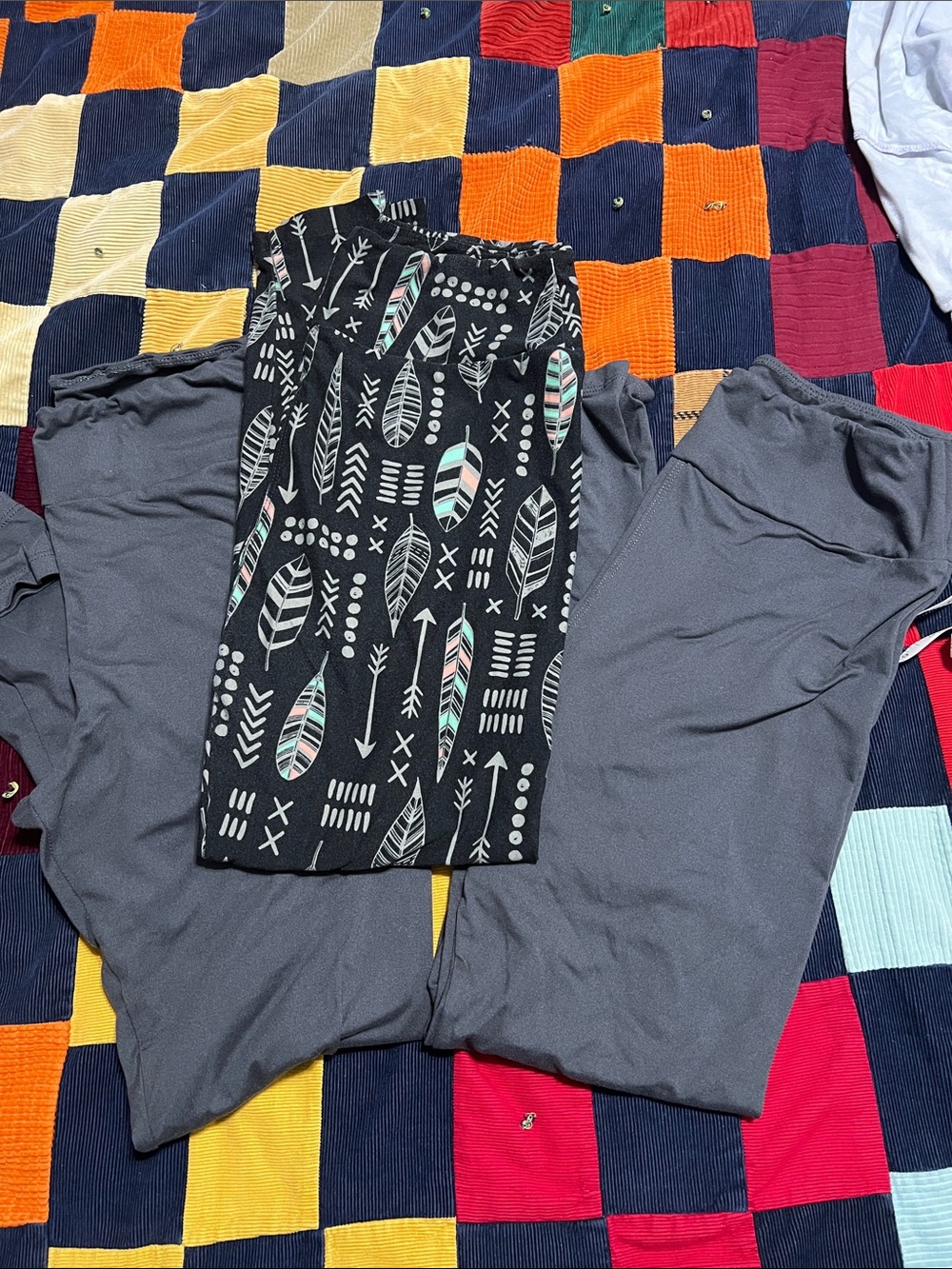 Lot of Three Pairs LuLaRoe Leggings